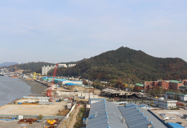 군산 야외 수영장 이미지